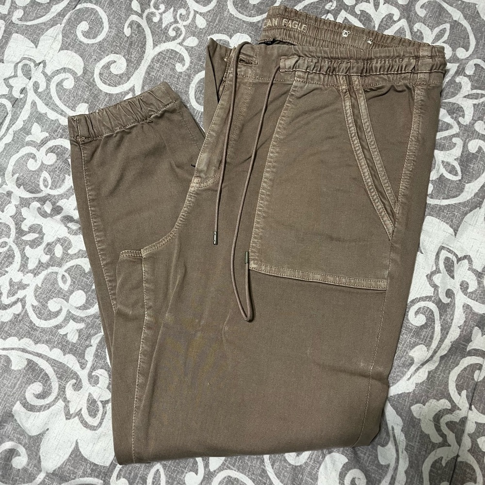 Women’s jogger pants